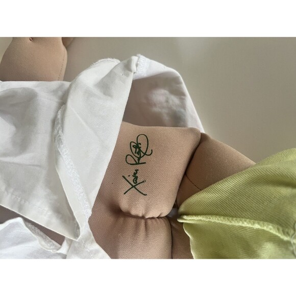 2004 CABBAGE PATCH KID Doll Blonde Yellow Yarn Hair Blue Eyes Play Along PA-2 - Picture 7 of 7